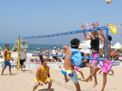 Manhattan beach 6 man volleyball tournament