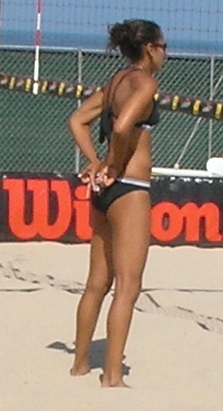 Beach volleyball hand signals
